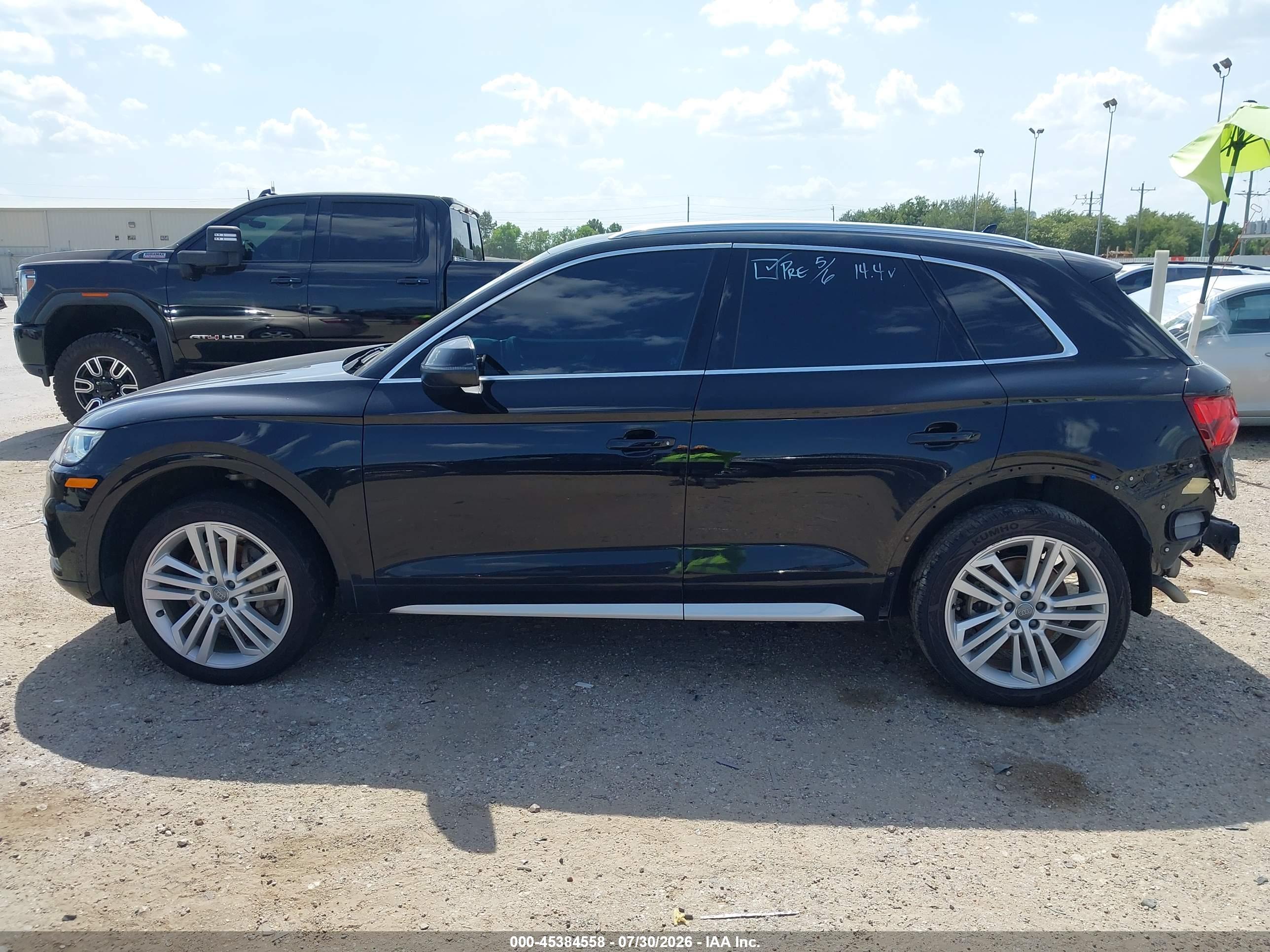 2020 AUDI Q5