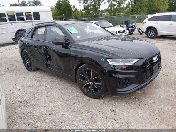 2020 AUDI SQ8