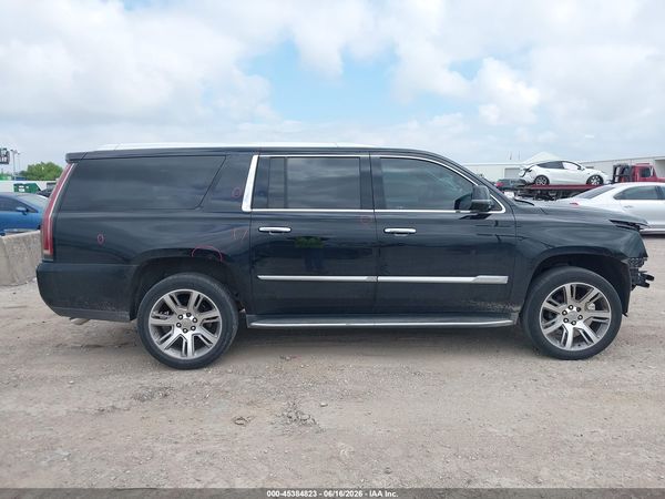 2016 CADILLAC ESCALADE ESV LUXURY COLLECTION