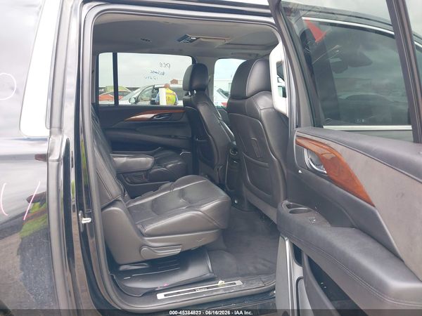 2016 CADILLAC ESCALADE ESV LUXURY COLLECTION