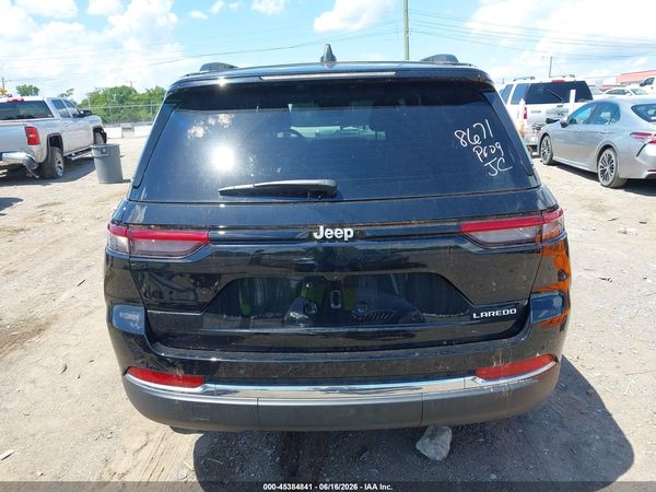 2025 JEEP GRAND CHEROKEE LAREDO X 4X2