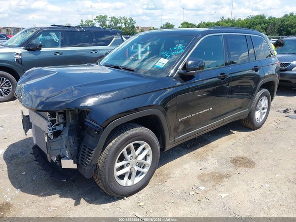 2025 JEEP GRAND CHEROKEE LAREDO X 4X2