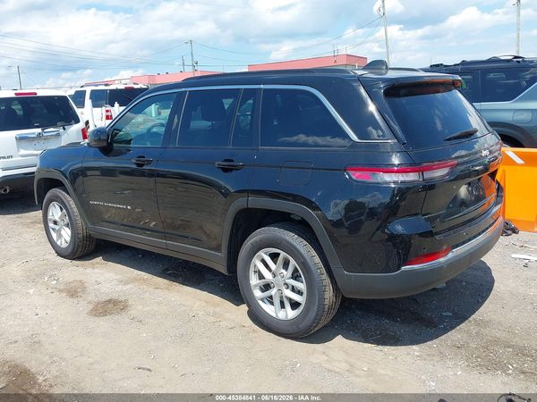 2025 JEEP GRAND CHEROKEE LAREDO X 4X2