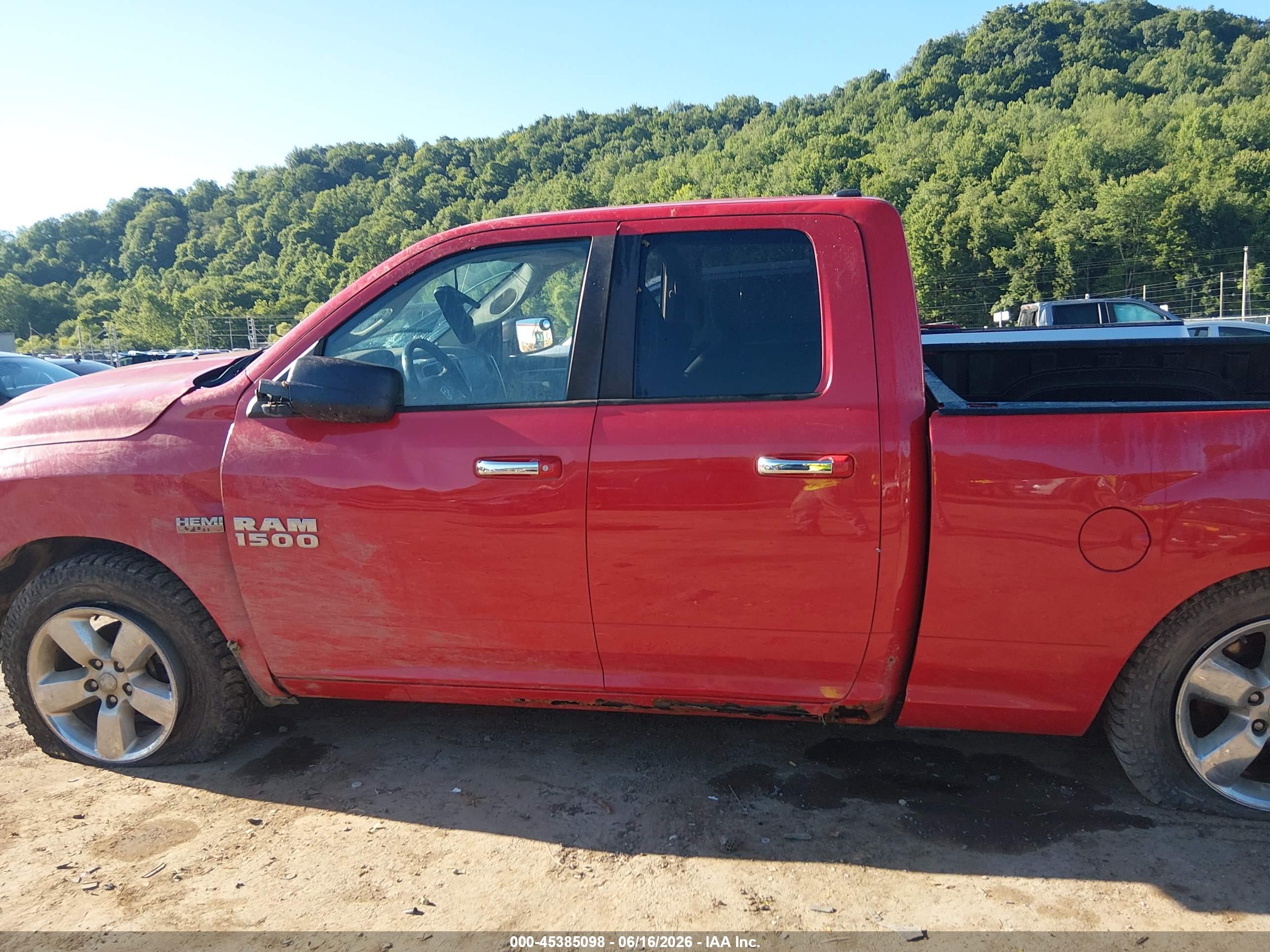 2016 RAM 1500 BIG HORN