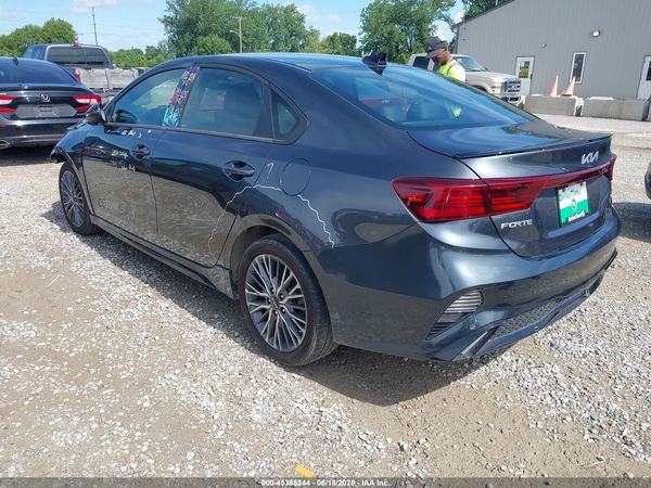 2024 KIA FORTE GT-LINE