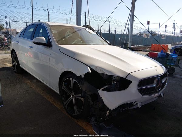 2024 MERCEDES-BENZ C 300 C300