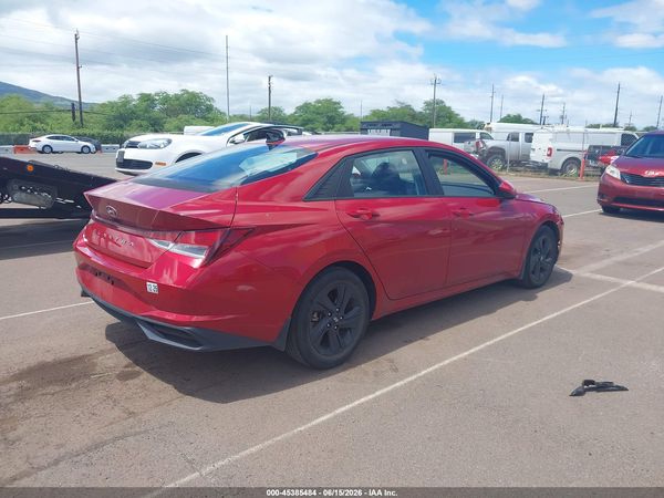 2022 HYUNDAI ELANTRA SEL