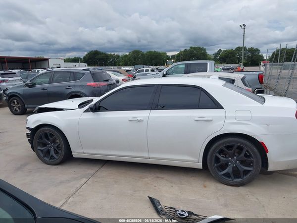 2023 CHRYSLER 300 TOURING
