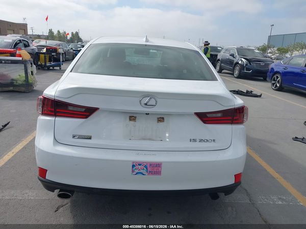 2016 LEXUS IS 200T