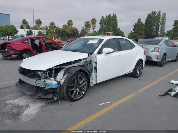 2016 LEXUS IS 200T