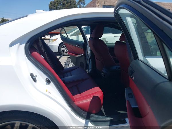 2016 LEXUS IS 200T