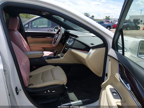 2017 CADILLAC XT5 LUXURY