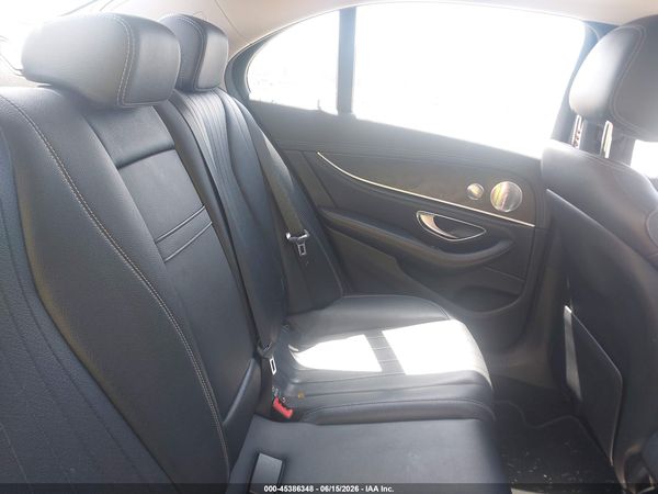 2017 MERCEDES-BENZ E 300 E300-4M