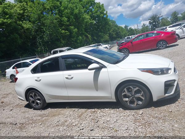 2019 KIA FORTE LXS