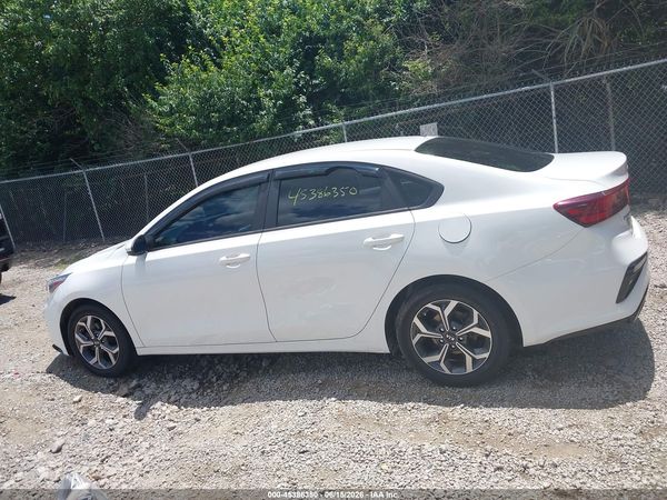 2019 KIA FORTE LXS