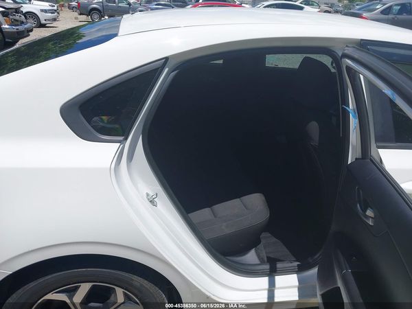 2019 KIA FORTE LXS