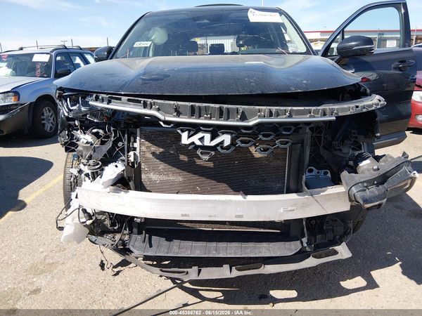 2023 KIA SORENTO LX
