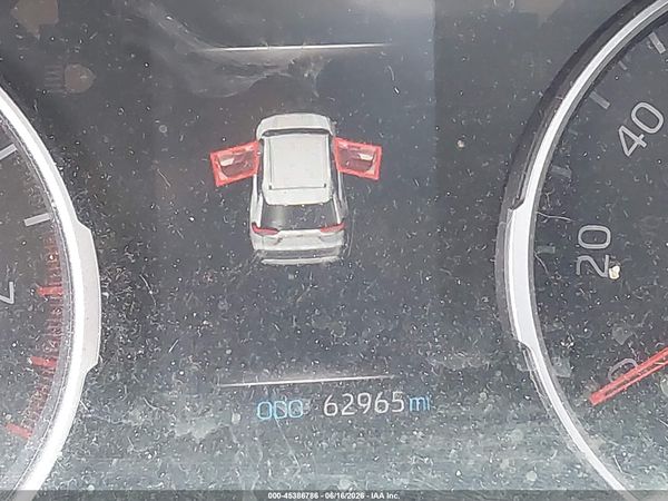 2019 TOYOTA RAV4 XLE — I118