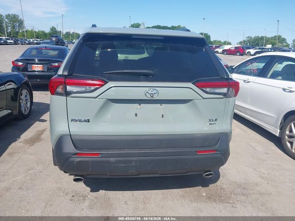 2019 TOYOTA RAV4 XLE — I119