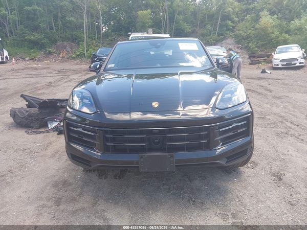 2025 PORSCHE CAYENNE COUPE