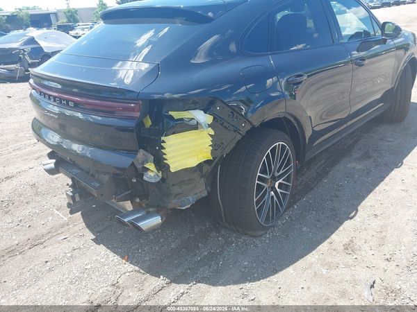 2025 PORSCHE CAYENNE COUPE
