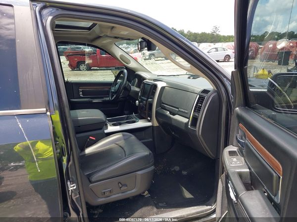 2016 RAM 1500 LARAMIE