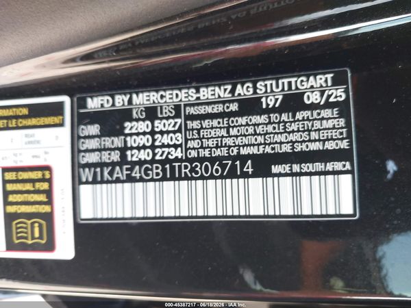 2026 MERCEDES-BENZ C 300 C300