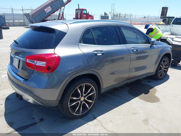 2017 MERCEDES-BENZ GLA 250 4MATIC
