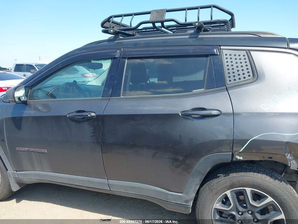 2019 JEEP COMPASS TRAILHAWK 4X4