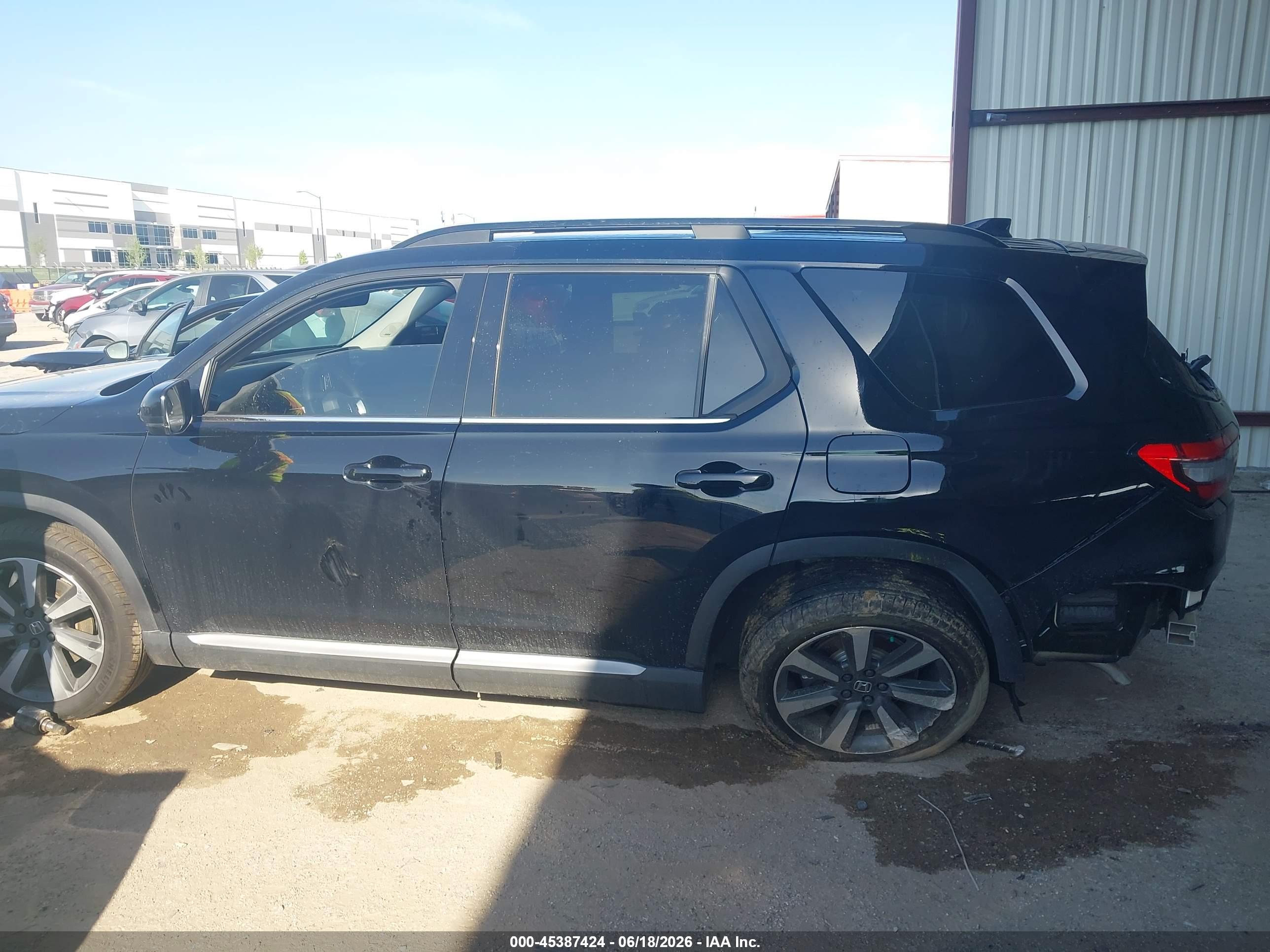 2025 HONDA PILOT TOURING