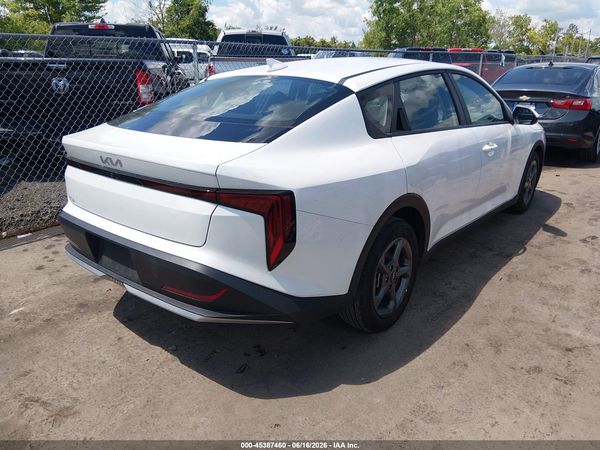 2025 KIA K4 LXS