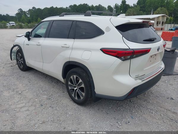 2020 TOYOTA HIGHLANDER HYBRID XLE