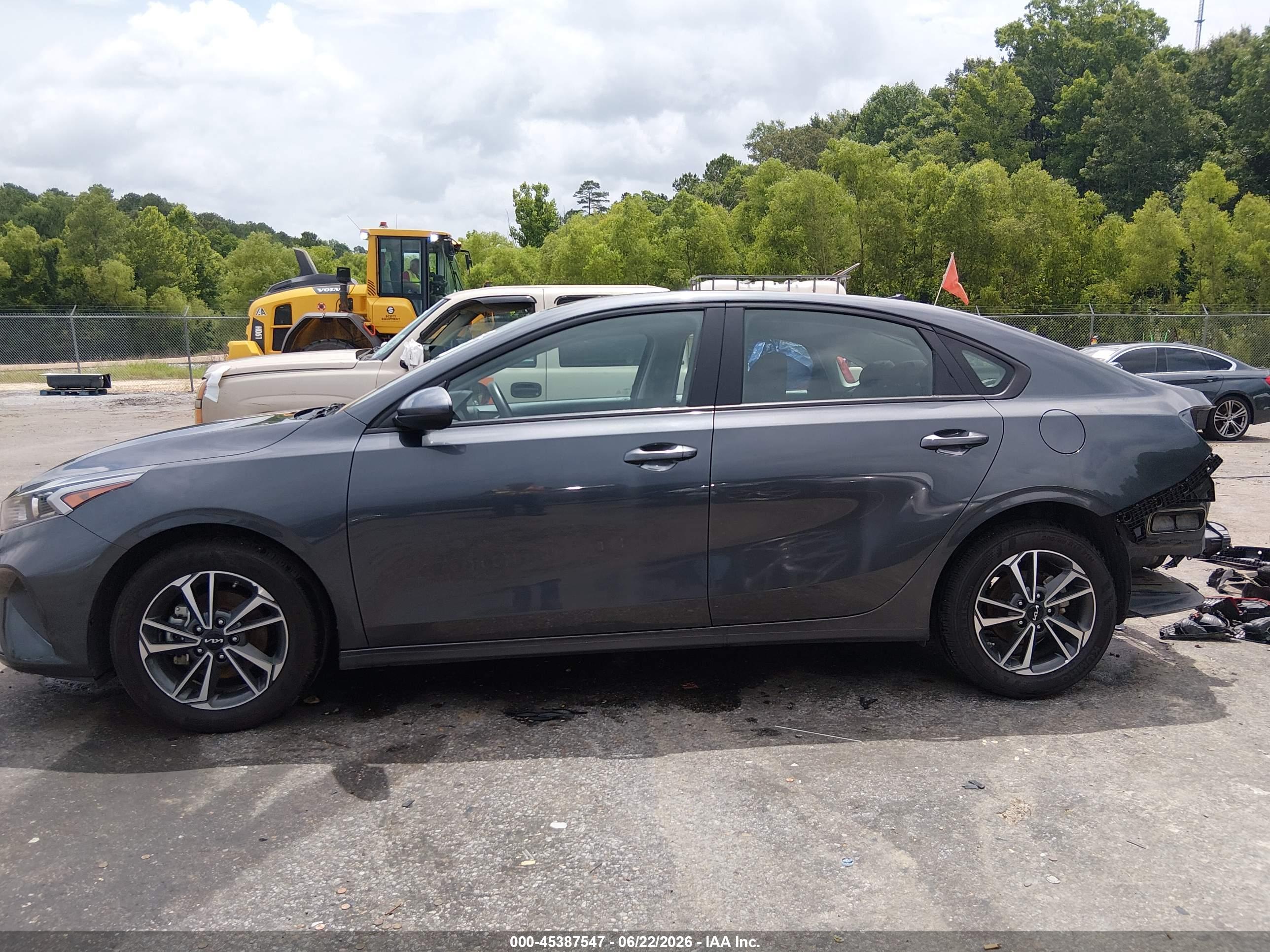 2024 KIA FORTE LXS