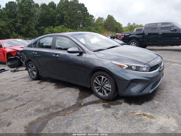 2024 KIA FORTE LXS