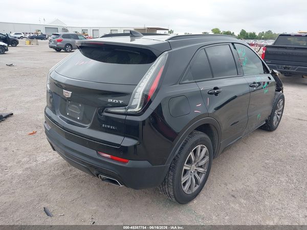 2019 CADILLAC XT4 SPORT