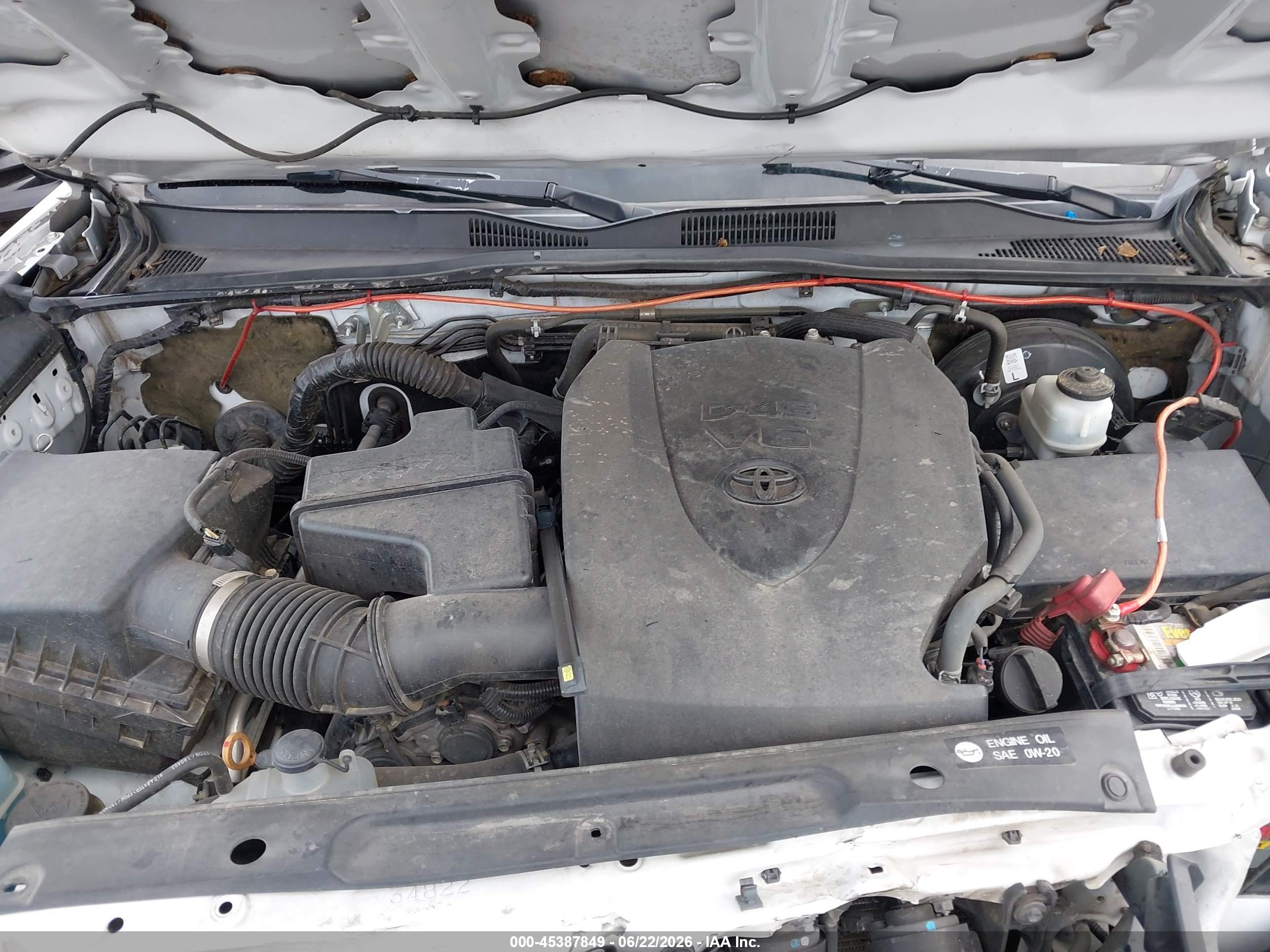 2019 TOYOTA TACOMA SR5 V6