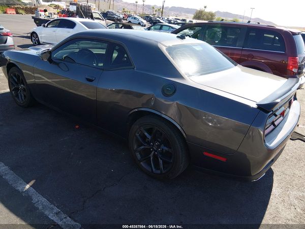 2022 DODGE CHALLENGER SXT