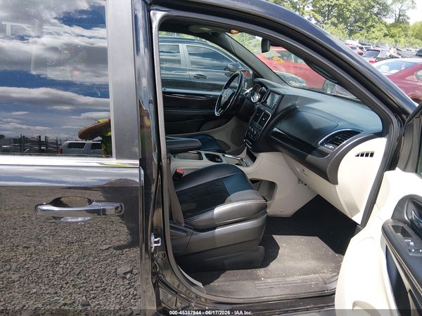 2018 DODGE GRAND CARAVAN SXT — I5