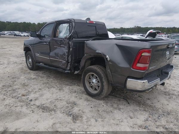 2020 RAM 1500 LARAMIE  4X4 6'4 BOX