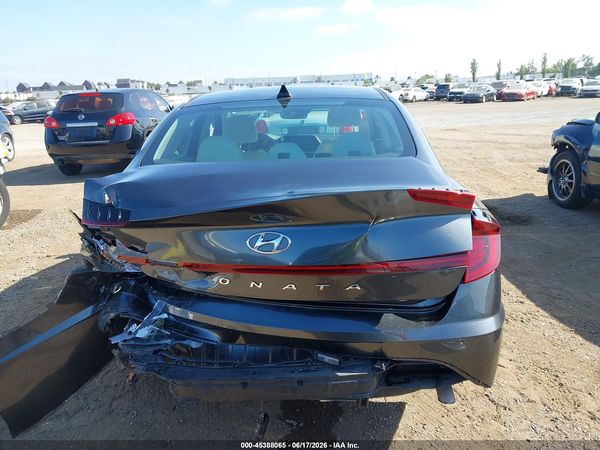 2022 HYUNDAI SONATA SE