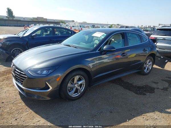 2022 HYUNDAI SONATA SE