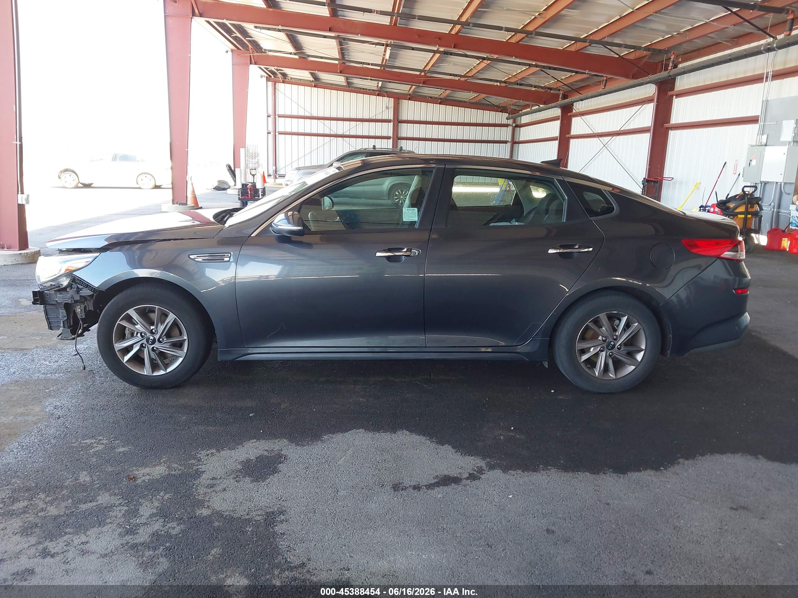 2020 KIA OPTIMA LX