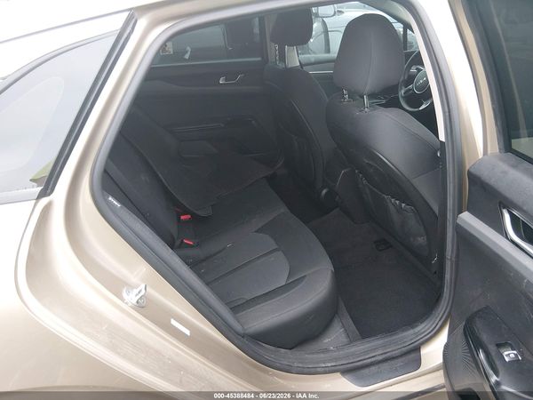 2022 KIA K5 LXS