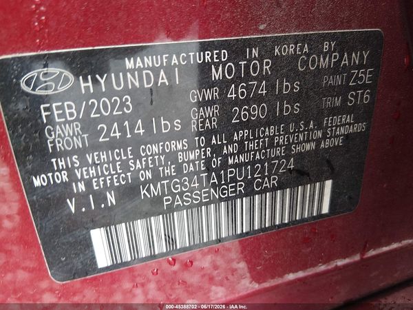 2023 GENESIS G70 2.0T RWD