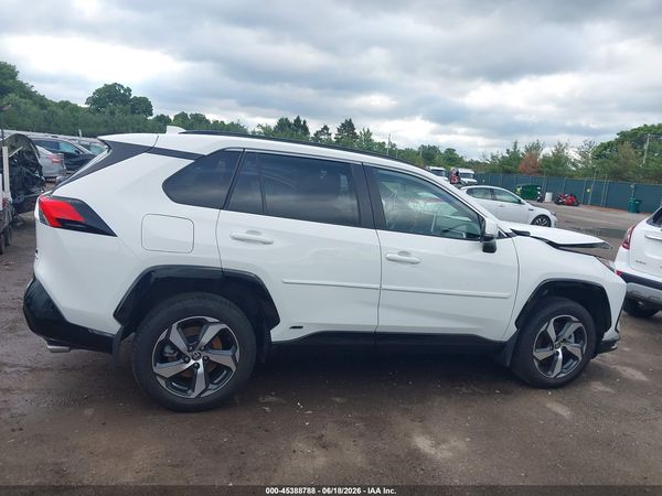 2025 TOYOTA RAV4 PLUG-IN HYBRID SE