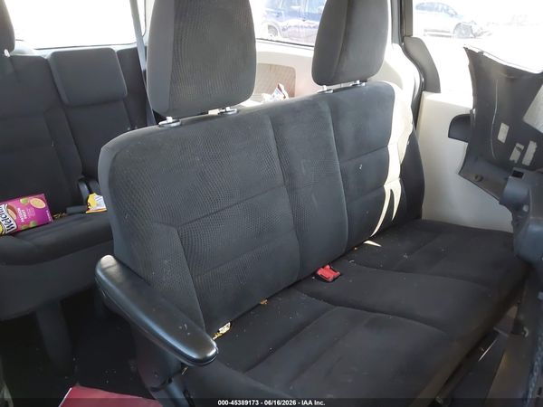 2018 DODGE GRAND CARAVAN SE — I8
