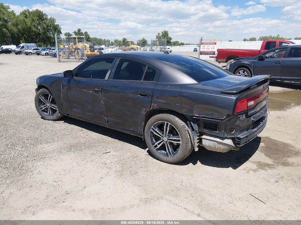 2013 DODGE CHARGER SXT