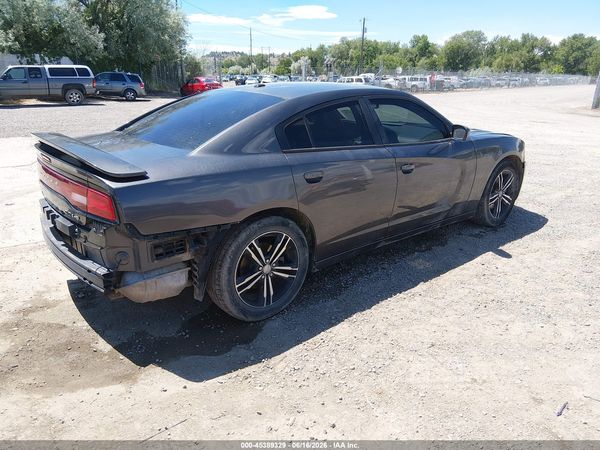 2013 DODGE CHARGER SXT