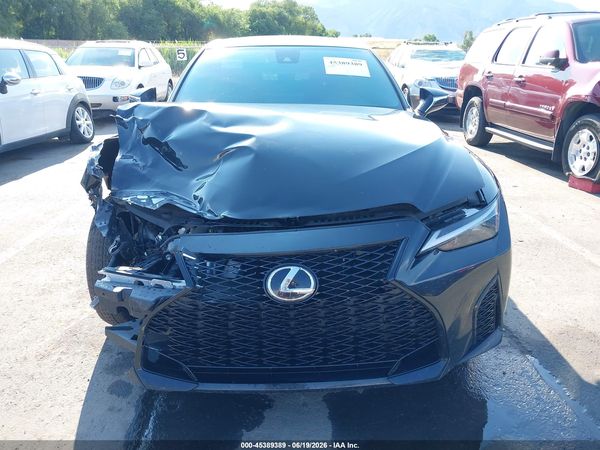 2025 LEXUS IS 300 F SPORT DESIGN