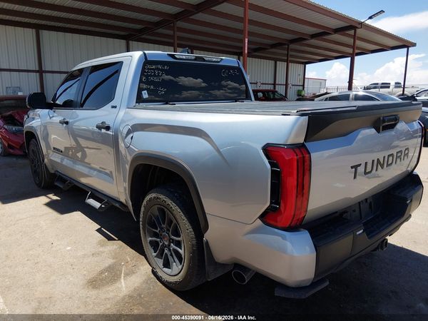 2025 TOYOTA TUNDRA SR5